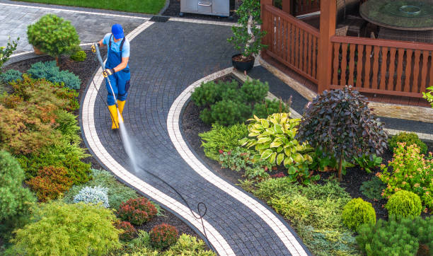 Why Choose Our Certified Pressure Washing Experts for Your Project Needs in Malvern, OH?